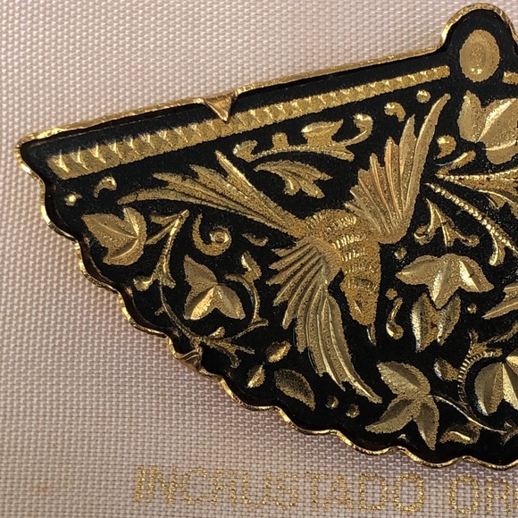 Vintage 24 karat inlaid gold brooch - Picture 3 of 10